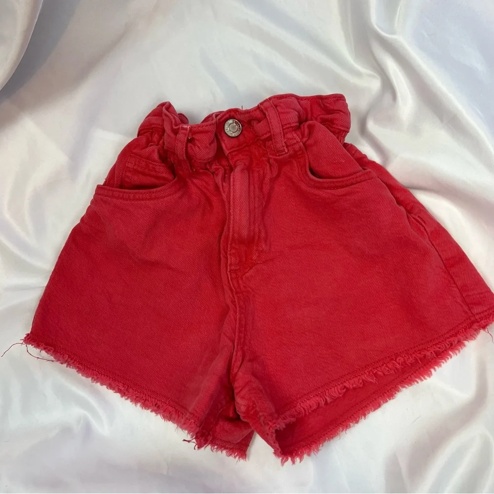 3 FOR $15 Zara Girl Frayed Hem Paperbag Shorts, size 9 Years